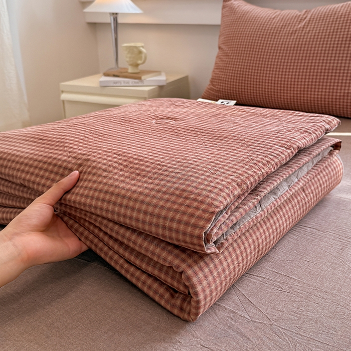 91家纺网 家纺一手货源 找家纺 （总）梦依依 2026新款全棉色织水洗棉大豆被四件套系列