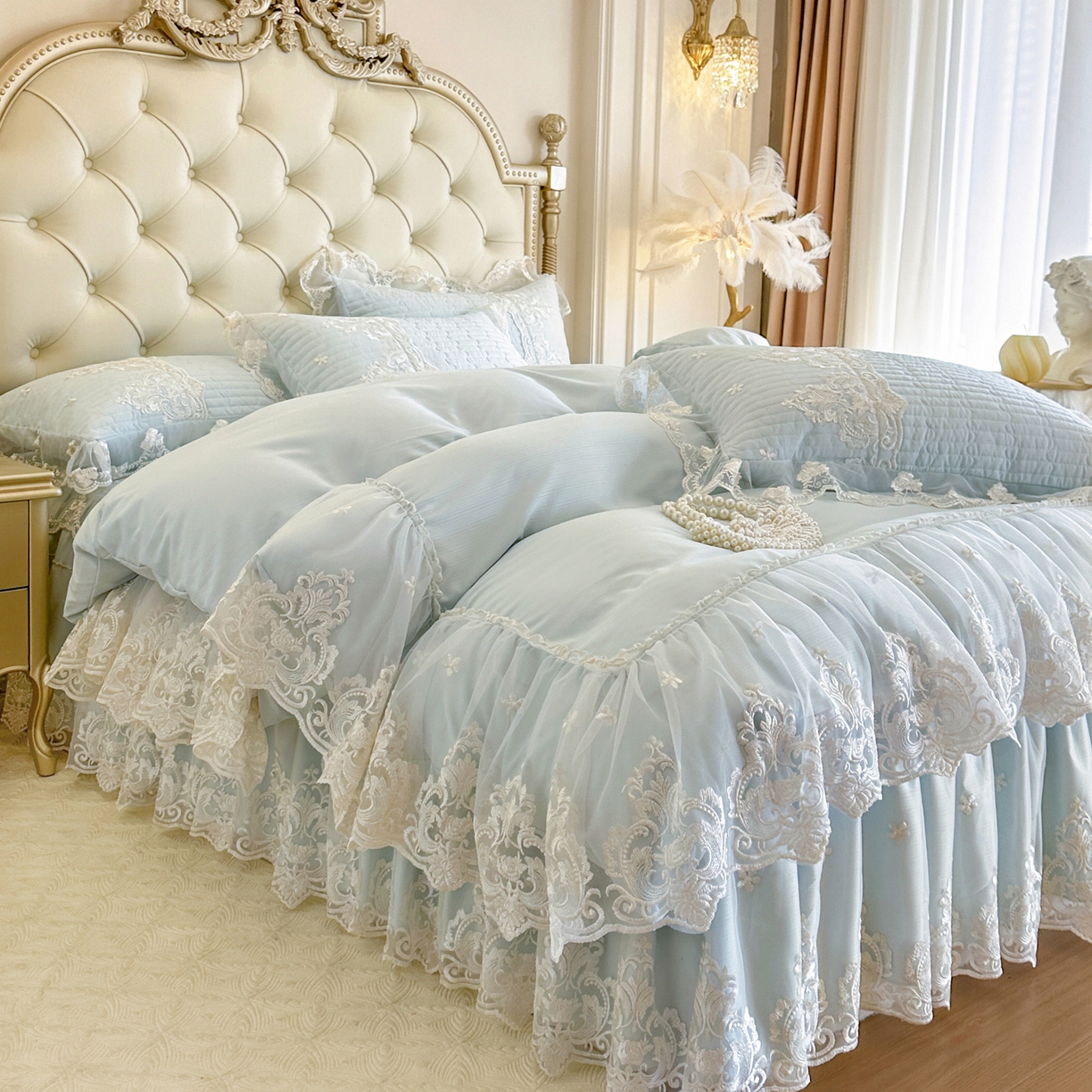 91家纺网 家纺一手货源 找家纺 恋尚 2026新款提花蕾丝夹棉床裙四件套-安妮梦【控价床裙135起 床裙三件170起 四件270起】 安妮梦-水兰