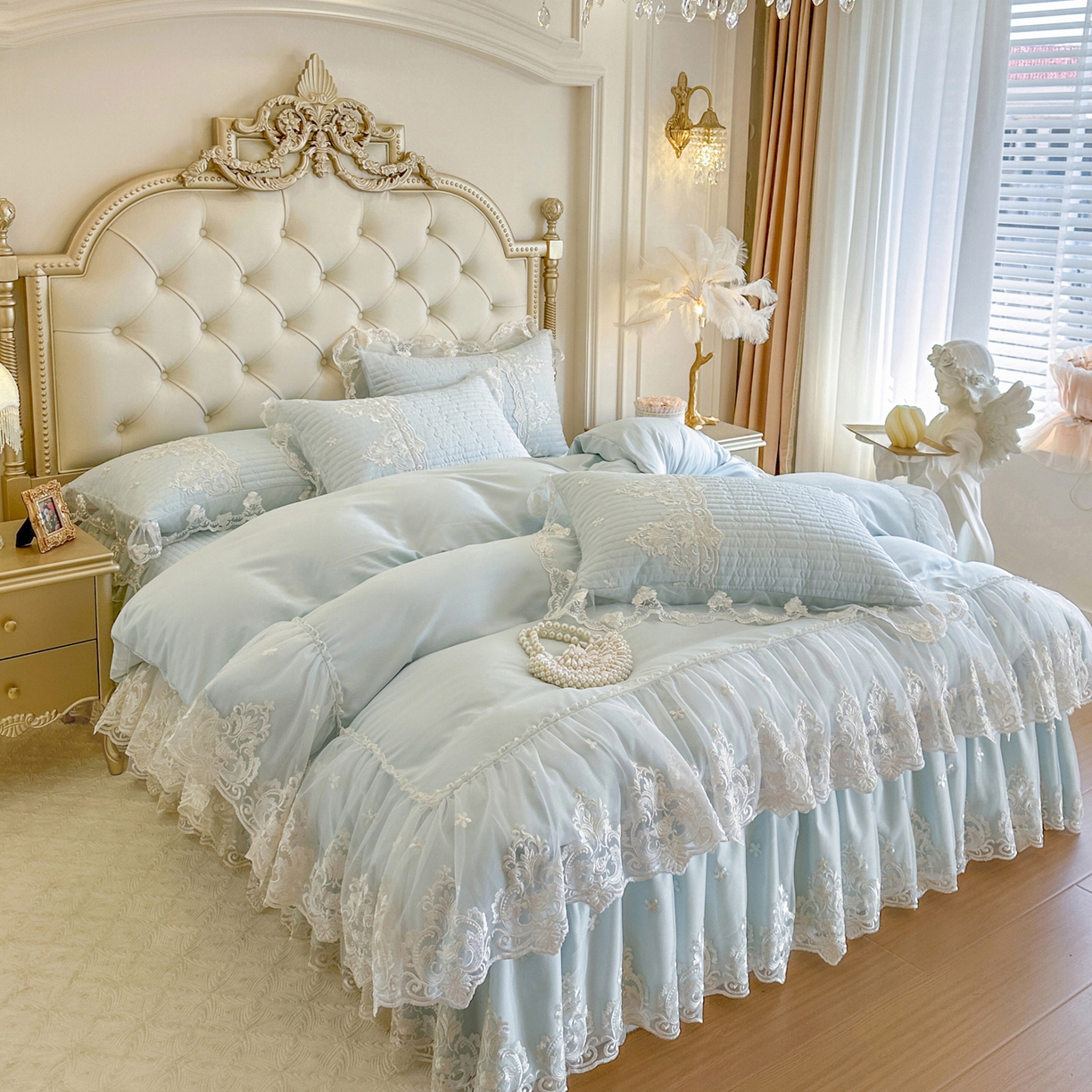 91家纺网 家纺一手货源 找家纺 恋尚 2026新款提花蕾丝夹棉床裙四件套-安妮梦【控价床裙135起 床裙三件170起 四件270起】 安妮梦-水兰