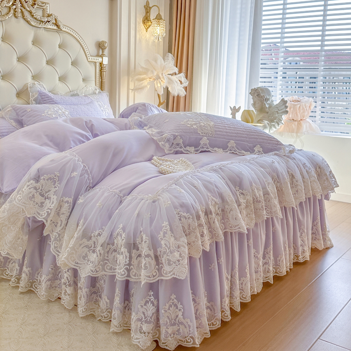 91家纺网 家纺一手货源 找家纺 恋尚 2026新款提花蕾丝夹棉床裙四件套-安妮梦【控价床裙135起 床裙三件170起 四件270起】 安妮梦-香芋紫