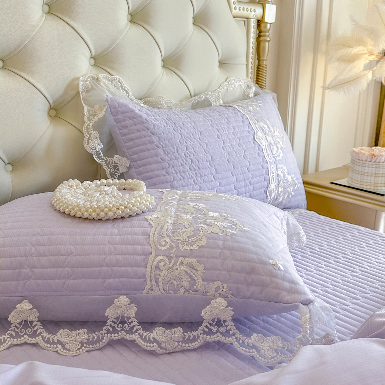 91家纺网 家纺一手货源 找家纺 恋尚 2026新款提花蕾丝夹棉床裙四件套-安妮梦【控价床裙135起 床裙三件170起 四件270起】 安妮梦-香芋紫