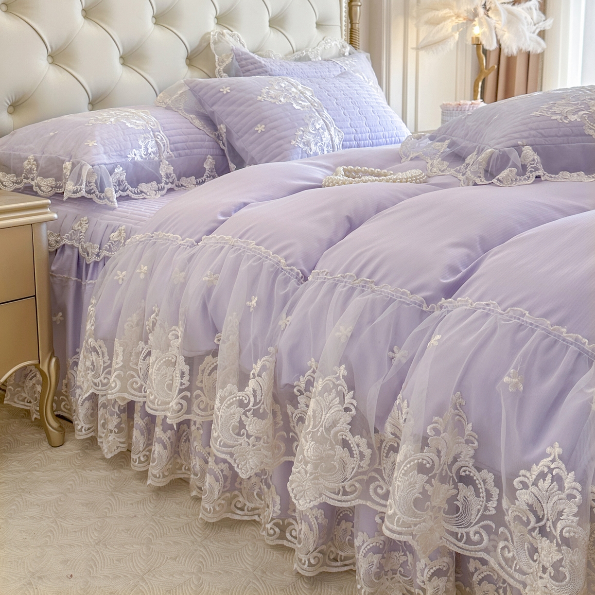 91家纺网 家纺一手货源 找家纺 恋尚 2026新款提花蕾丝夹棉床裙四件套-安妮梦【控价床裙135起 床裙三件170起 四件270起】 安妮梦-香芋紫