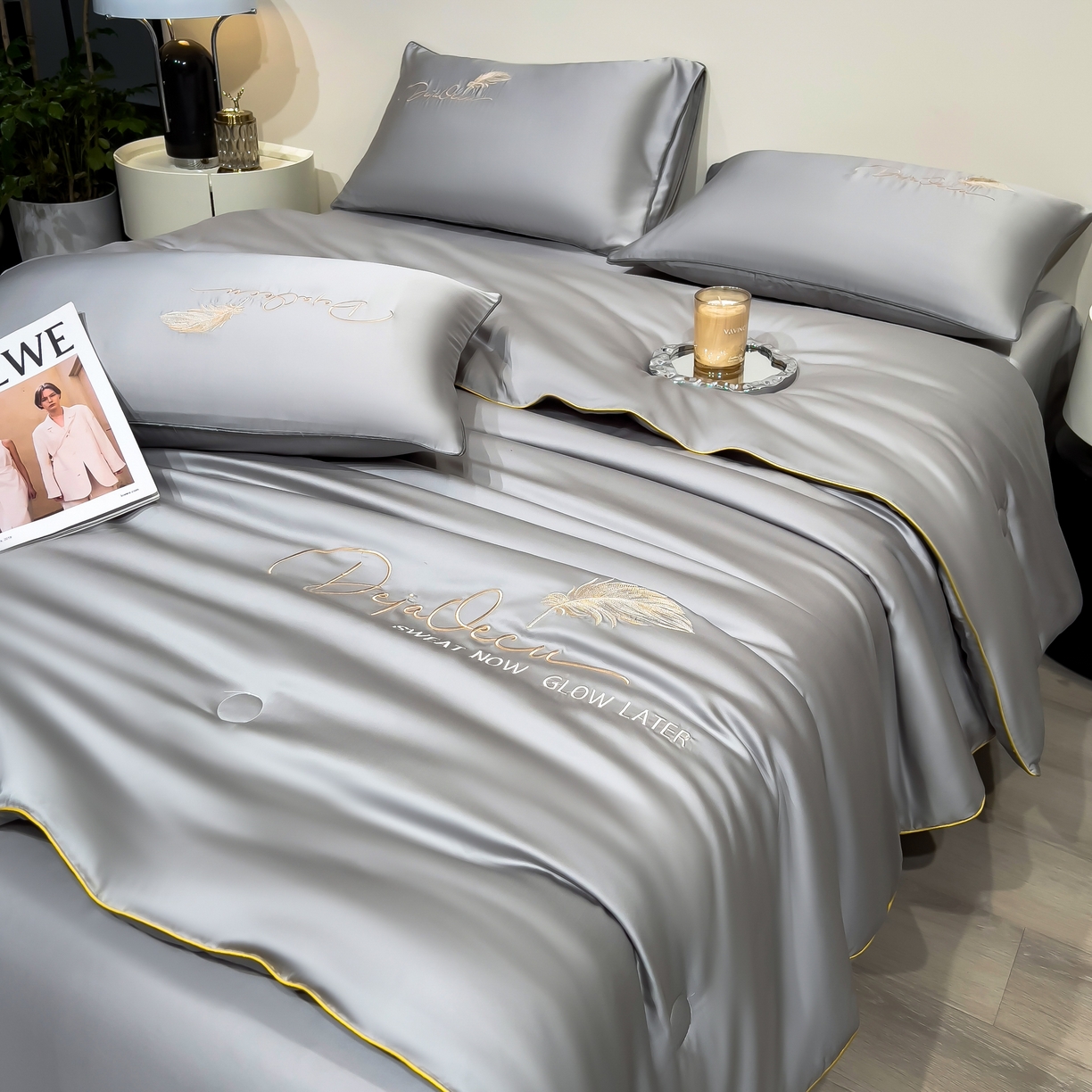 91家纺网 家纺一手货源 找家纺 （总）乐窝家纺仓储 2026新款滚边水洗真丝水洗天丝冰丝刺绣夏被四件套-羽毛系列