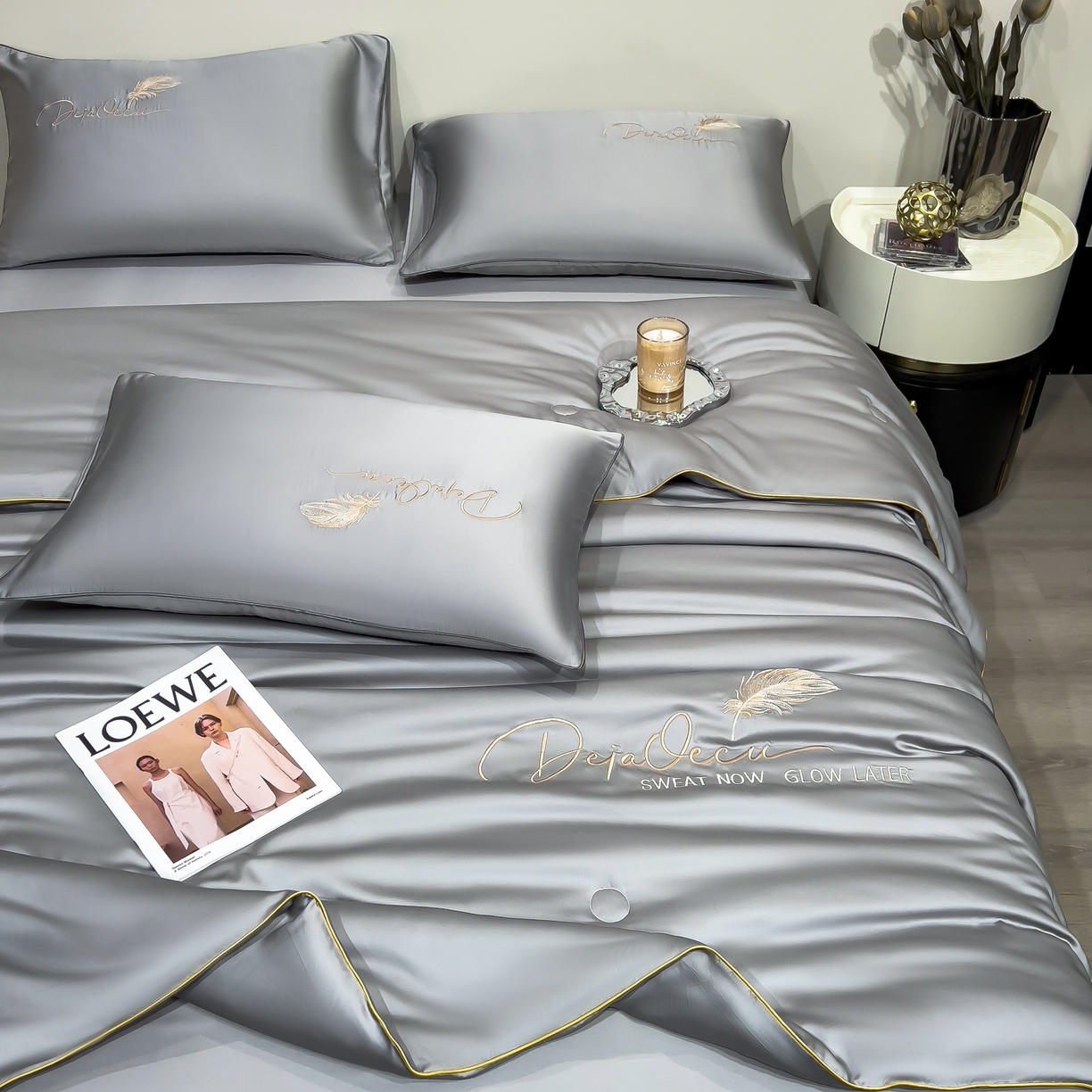 91家纺网 家纺一手货源 找家纺 （总）乐窝家纺仓储 2026新款滚边水洗真丝水洗天丝冰丝刺绣夏被四件套-羽毛系列