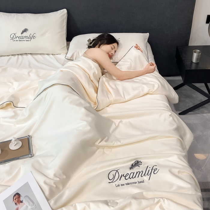 91家纺网 家纺一手货源 找家纺 乐窝家纺仓储 2026新款滚边水洗真丝水洗天丝冰丝刺绣夏被四件套-羽毛系列 梦羽-贵族白