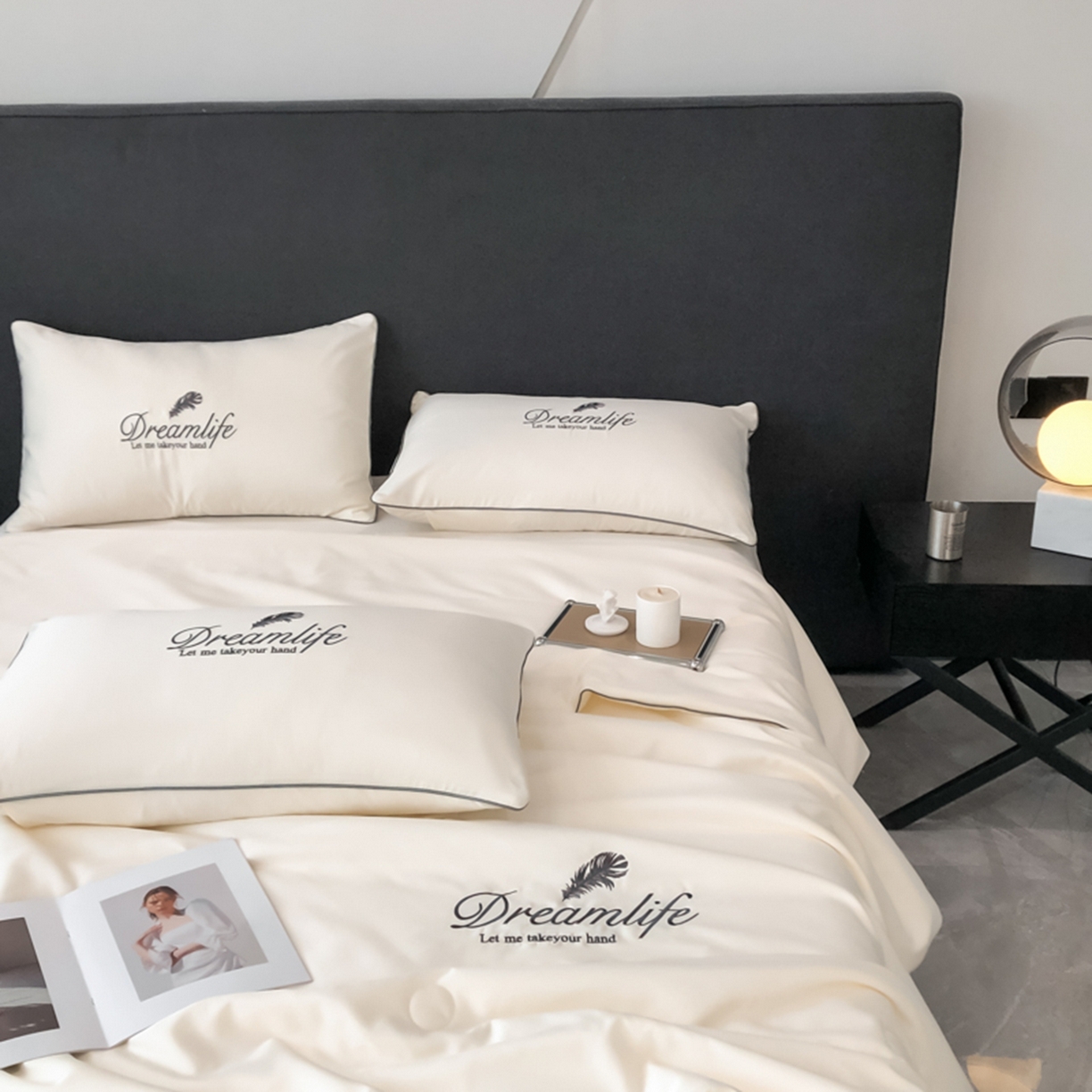 91家纺网 家纺一手货源 找家纺 乐窝家纺仓储 2026新款滚边水洗真丝水洗天丝冰丝刺绣夏被四件套-羽毛系列 梦羽-贵族白