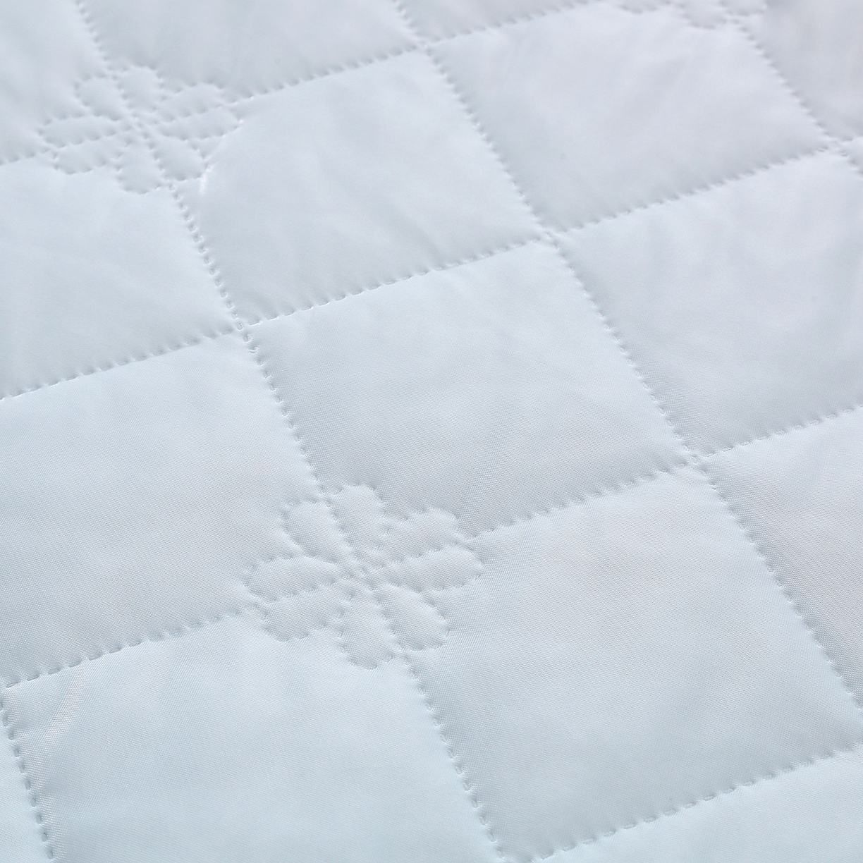 91家纺网 家纺一手货源 找家纺 天之悦家纺 2026新款夏季爆款涤氨凉感夏被夏凉被空调被 粉蓝色（浅变色）