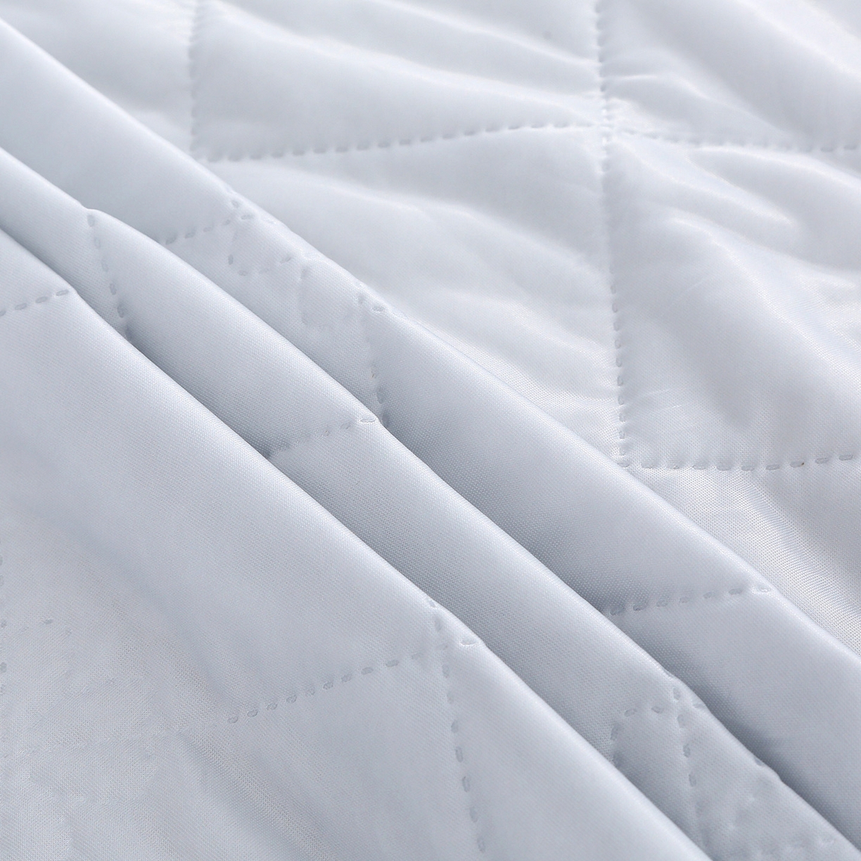 91家纺网 家纺一手货源 找家纺 天之悦家纺 2026新款夏季爆款涤氨凉感夏被夏凉被空调被 孔雀蓝（浅变色）