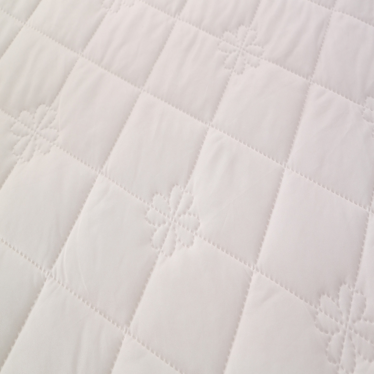 91家纺网 家纺一手货源 找家纺 天之悦家纺 2026新款夏季爆款涤氨凉感夏被夏凉被空调被 米蓝色（浅变色）