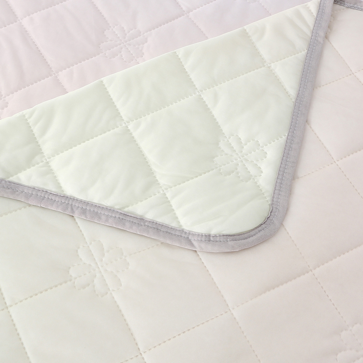 91家纺网 家纺一手货源 找家纺 天之悦家纺 2026新款夏季爆款涤氨凉感夏被夏凉被空调被 米蓝色（浅变色）