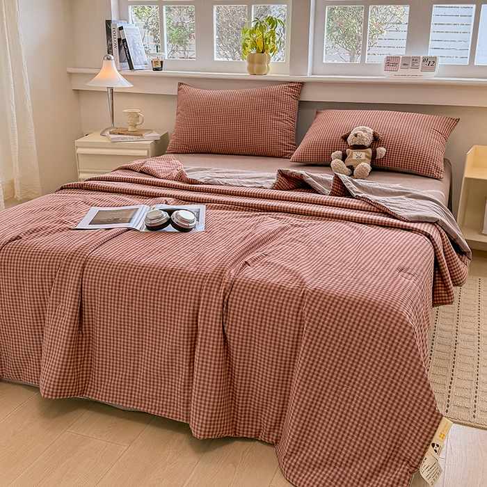 91家纺网 家纺一手货源 找家纺 梦依依 2026新款全棉色织水洗棉大豆被四件套系列 琥珀红
