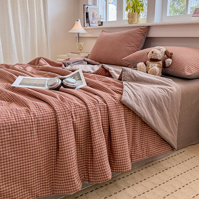 91家纺网 家纺一手货源 找家纺 梦依依 2026新款全棉色织水洗棉大豆被四件套系列 琥珀红