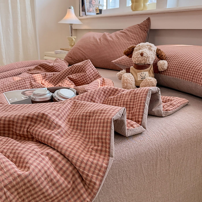 91家纺网 家纺一手货源 找家纺 梦依依 2026新款全棉色织水洗棉大豆被四件套系列 琥珀红