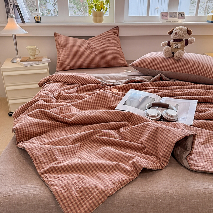 91家纺网 家纺一手货源 找家纺 梦依依 2026新款全棉色织水洗棉大豆被四件套系列 琥珀红