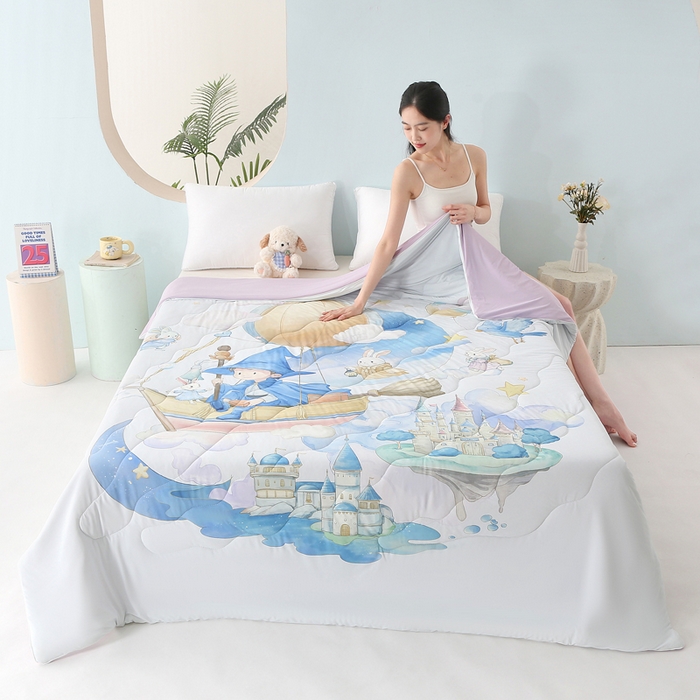 91家纺网 家纺一手货源 找家纺 天之悦家纺 2026新款夏被大版数码云母冰丝夏凉被空调被 哈利城堡