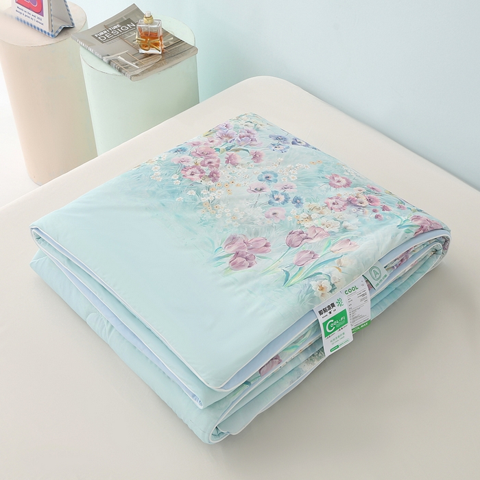 91家纺网 家纺一手货源 找家纺 天之悦家纺 2026新款夏被大版数码云母冰丝夏凉被空调被 花萝兰