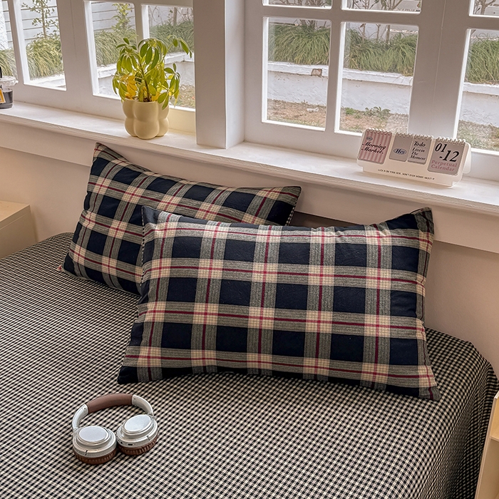 91家纺网 家纺一手货源 找家纺 梦依依 2026新款全棉色织水洗棉大豆被四件套系列 木槿黑