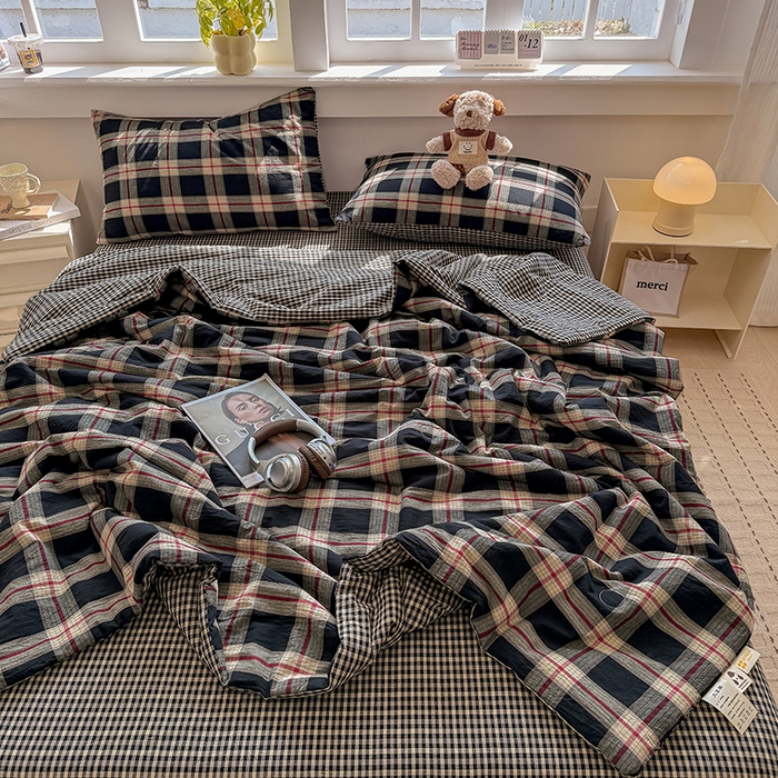 91家纺网 家纺一手货源 找家纺 梦依依 2026新款全棉色织水洗棉大豆被四件套系列 木槿黑