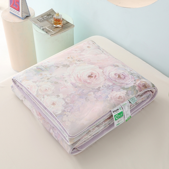 91家纺网 家纺一手货源 找家纺 天之悦家纺 2026新款夏被大版数码云母冰丝夏凉被空调被 花溪紫