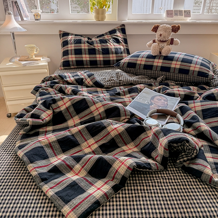 91家纺网 家纺一手货源 找家纺 梦依依 2026新款全棉色织水洗棉大豆被四件套系列 木槿黑