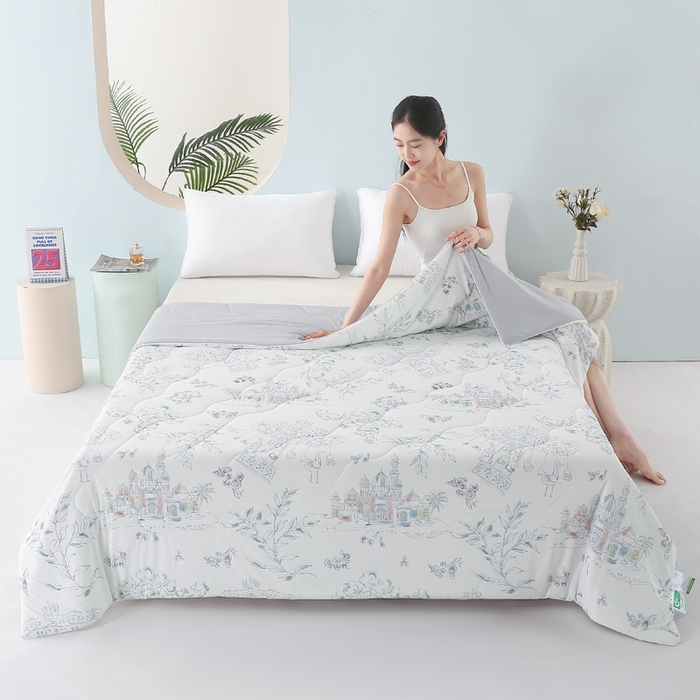 91家纺网 家纺一手货源 找家纺 天之悦家纺 2026新款夏被大版数码云母冰丝夏凉被空调被 梦幻岛屿