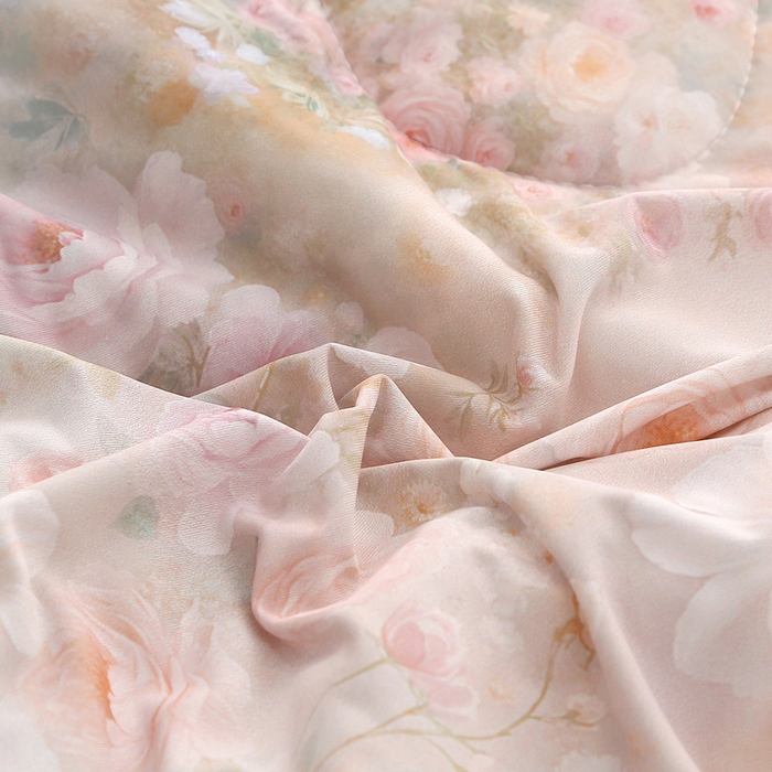 91家纺网 家纺一手货源 找家纺 天之悦家纺 2026新款夏被大版数码云母冰丝夏凉被空调被 梦漾心碎