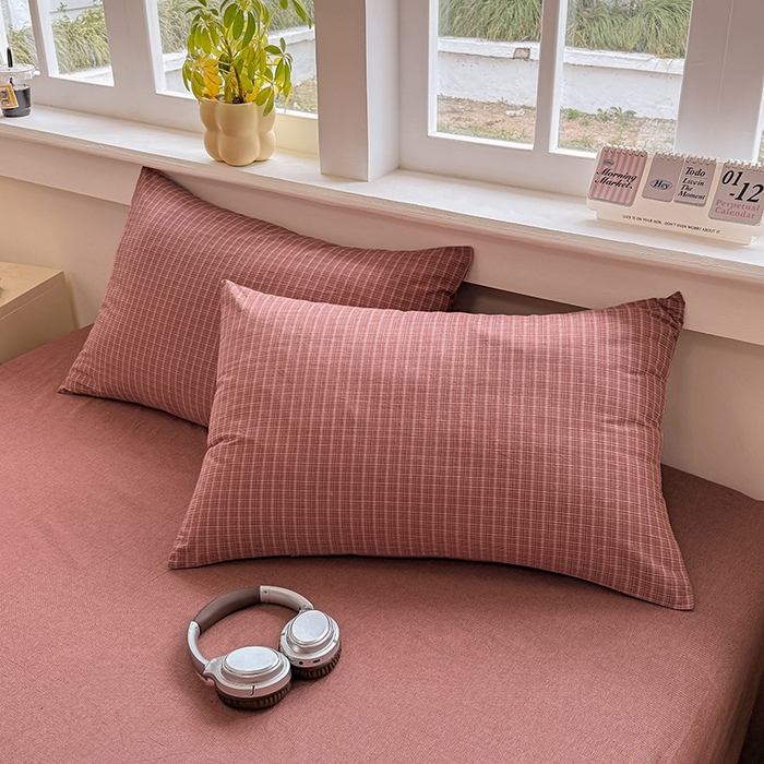 91家纺网 家纺一手货源 找家纺 梦依依 2026新款全棉色织水洗棉大豆被四件套系列 晚晴红