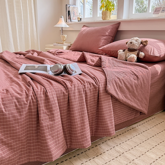 91家纺网 家纺一手货源 找家纺 梦依依 2026新款全棉色织水洗棉大豆被四件套系列 晚晴红