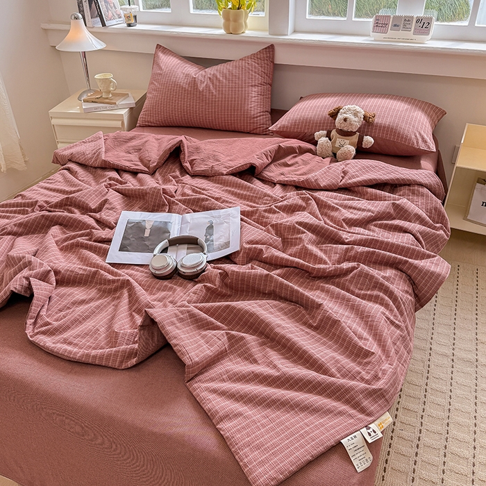 91家纺网 家纺一手货源 找家纺 梦依依 2026新款全棉色织水洗棉大豆被四件套系列 晚晴红