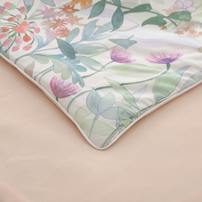 91家纺网 家纺一手货源 找家纺 天之悦家纺 2026新款夏被大版数码云母冰丝夏凉被空调被 柔玉粉