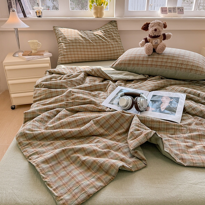 91家纺网 家纺一手货源 找家纺 梦依依 2026新款全棉色织水洗棉大豆被四件套系列 云岫绿咖