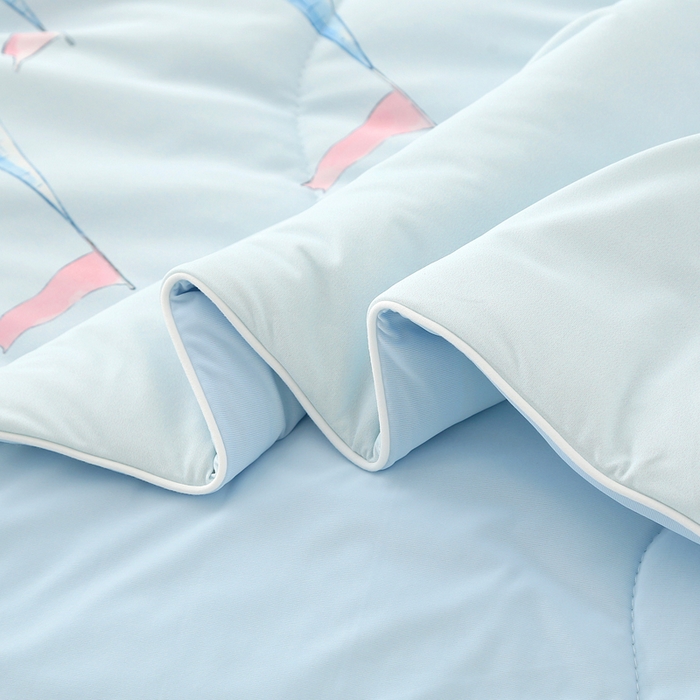 91家纺网 家纺一手货源 找家纺 天之悦家纺 2026新款夏被大版数码云母冰丝夏凉被空调被 天空之城