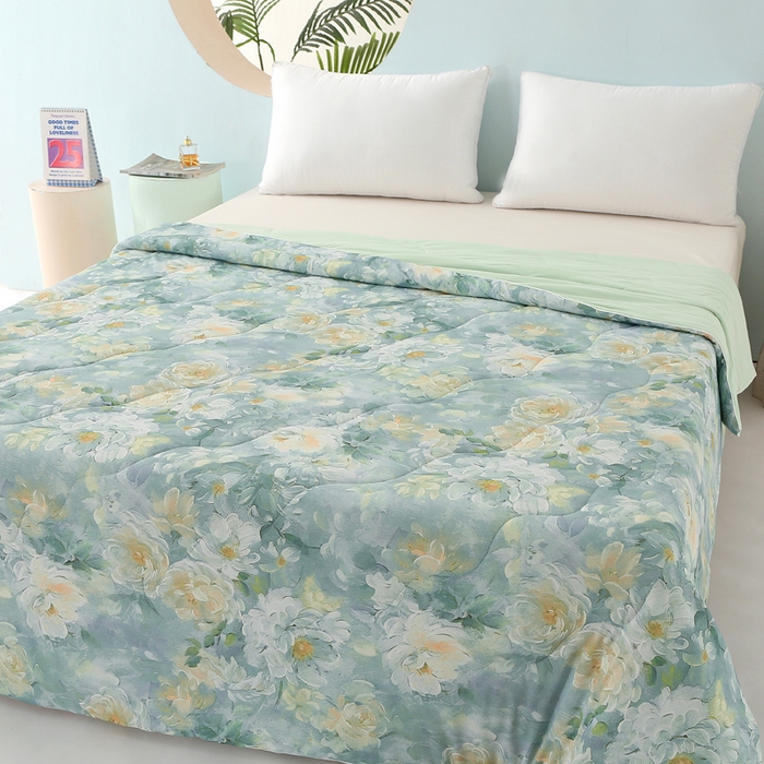 91家纺网 家纺一手货源 找家纺 天之悦家纺 2026新款夏被大版数码云母冰丝夏凉被空调被 宛尔流年绿