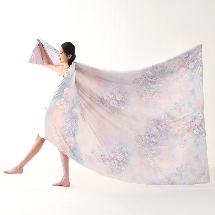 91家纺网 家纺一手货源 找家纺 天之悦家纺 2026新款夏被大版数码云母冰丝夏凉被空调被 云雾冲紫