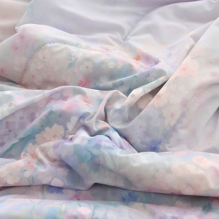 91家纺网 家纺一手货源 找家纺 天之悦家纺 2026新款夏被大版数码云母冰丝夏凉被空调被 云雾冲紫