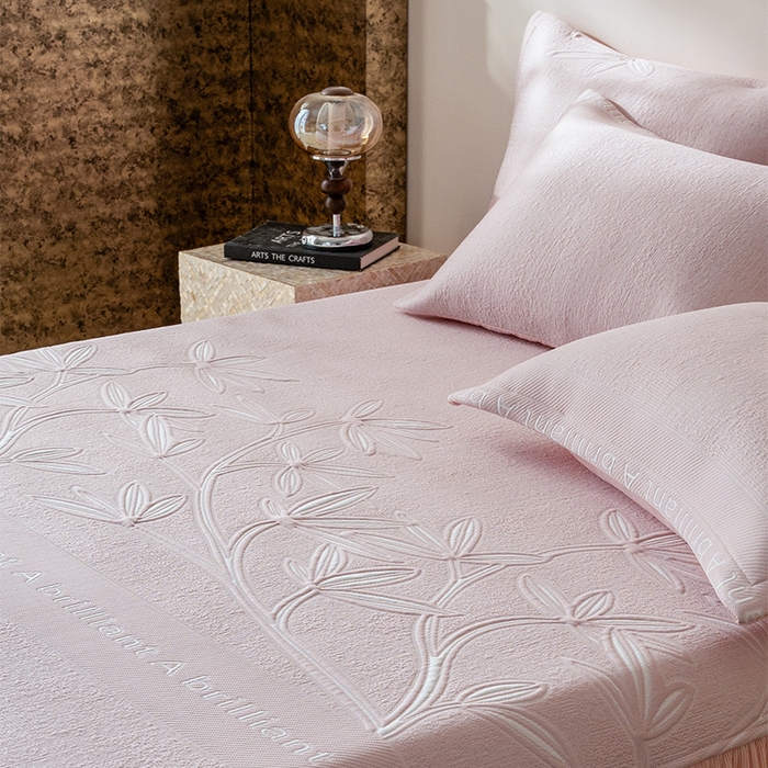 91家纺网 家纺一手货源 找家纺 红夫人2026新款PE凉感豆豆提花凉席-清雅 柔粉