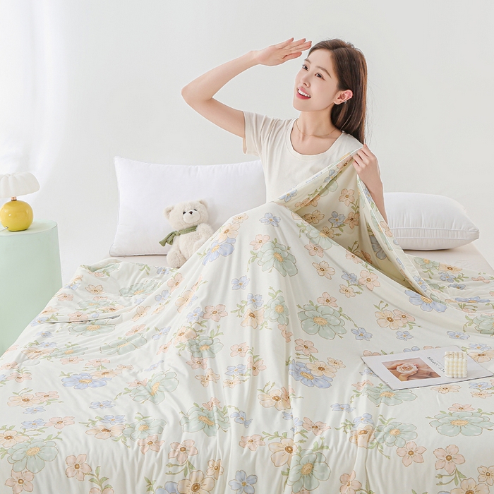 91家纺网 家纺一手货源 找家纺 天之悦家纺 2026新款网销直播热款印花冰皮小凉被夏被夏凉被空调被 摇曳-绿