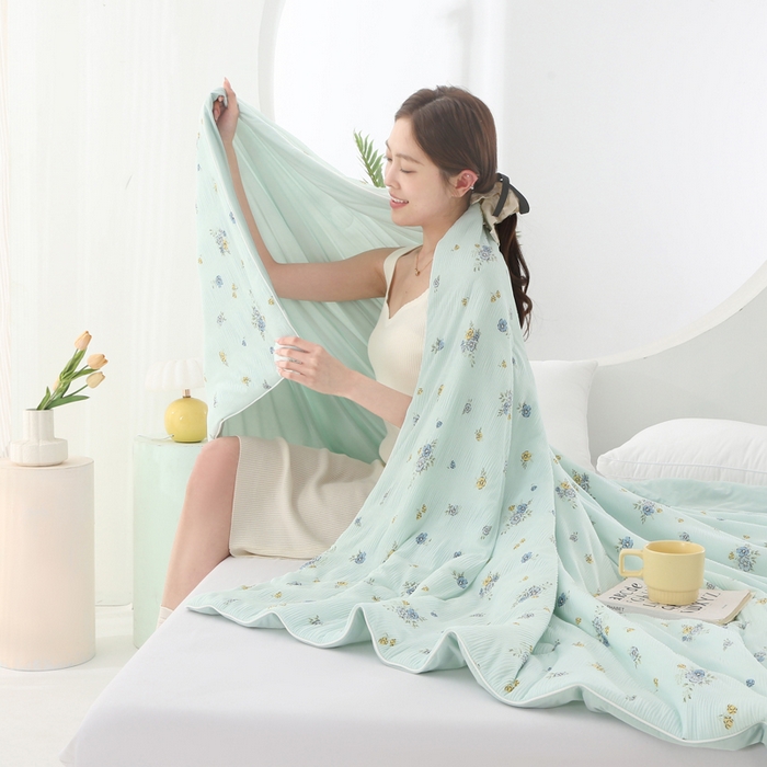 91家纺网 家纺一手货源 找家纺 天之悦家纺 2026新款网销跨境直播热款法式小香风皱皱纱冷感被夏被夏凉被空调被 小飞花