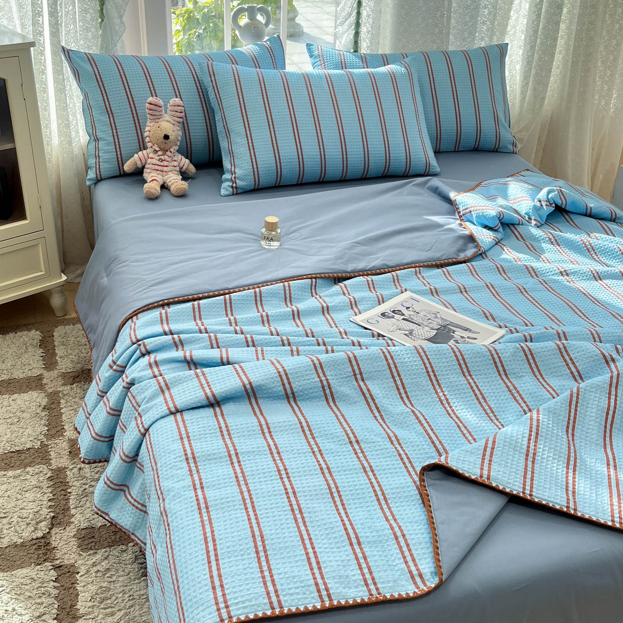 91家纺网 家纺一手货源 找家纺 一加一 2026春夏新款全棉立体华夫格数码印花大豆夏被四件套 风月蓝