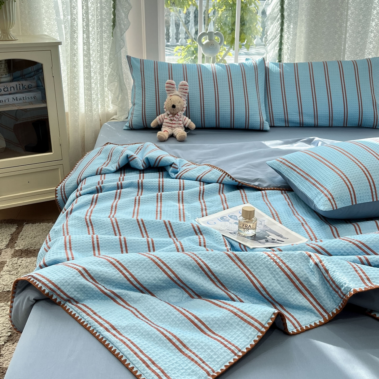 91家纺网 家纺一手货源 找家纺 一加一 2026春夏新款全棉立体华夫格数码印花大豆夏被四件套 风月蓝