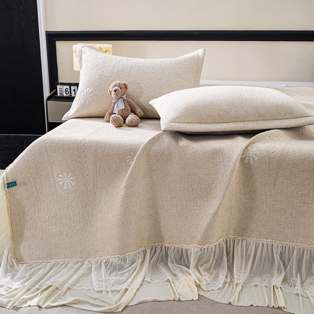 91家纺网 家纺一手货源 找家纺 青雅席业 2026年新款A类提花工艺（提花双面）凉感豆豆席床裙款 床单款-雾里看花-香槟