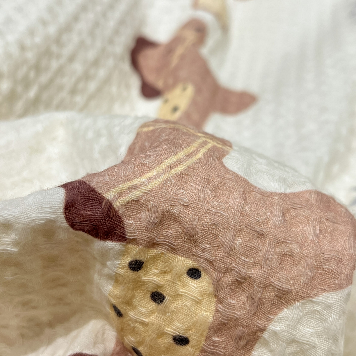 91家纺网 家纺一手货源 找家纺 一加一 2026春夏新款全棉立体华夫格数码印花大豆夏被四件套 星语星愿