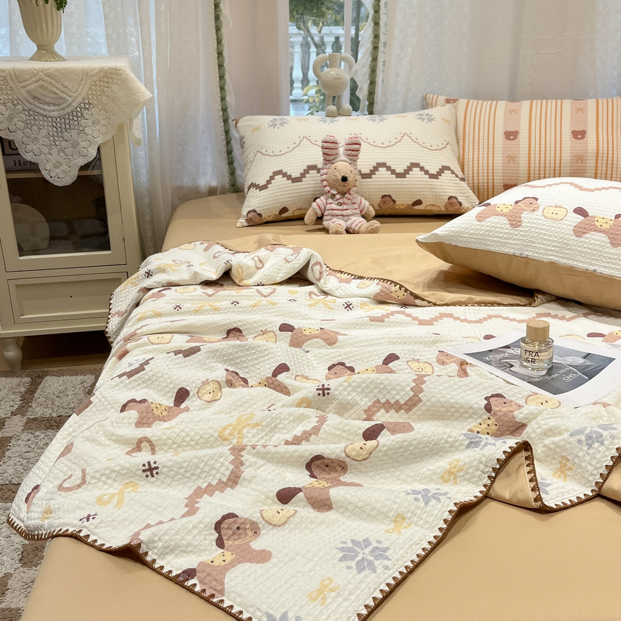 91家纺网 家纺一手货源 找家纺 一加一 2026春夏新款全棉立体华夫格数码印花大豆夏被四件套 星语星愿