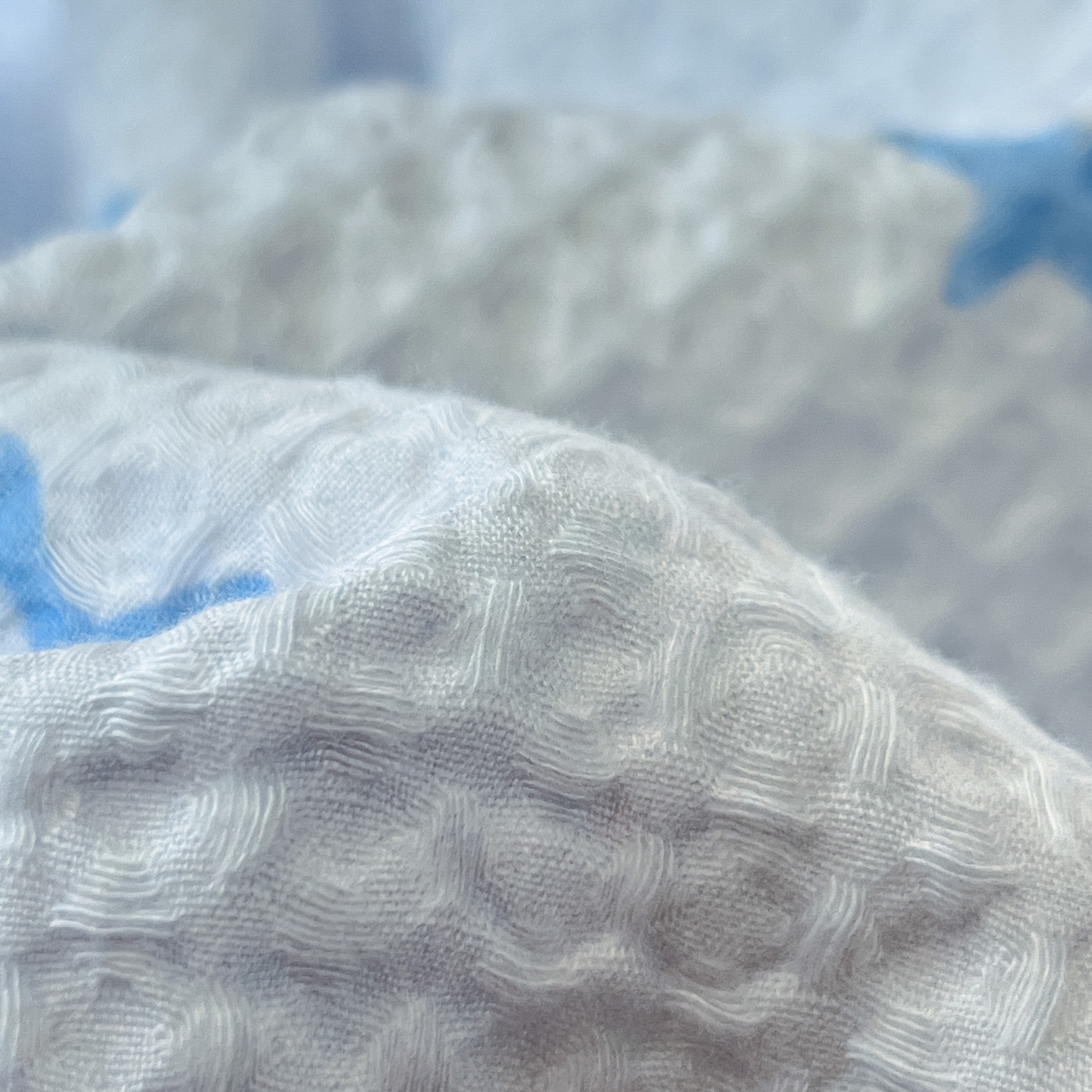 91家纺网 家纺一手货源 找家纺 一加一 2026春夏新款全棉立体华夫格数码印花大豆夏被四件套 云梦星河