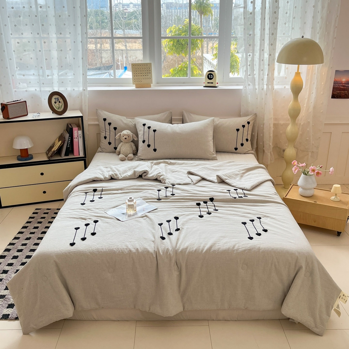 91家纺网 家纺一手货源 找家纺 （总）一加一 2026春夏新款全棉纯棉色织水洗棉麻毛巾绣大豆夏被-心心相依