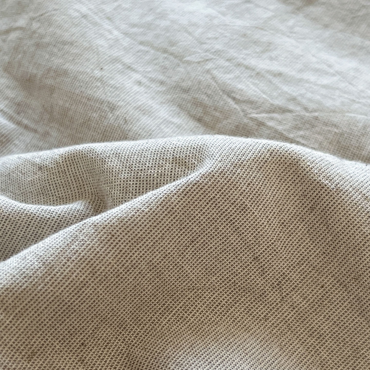 91家纺网 家纺一手货源 找家纺 （总）一加一 2026春夏新款全棉纯棉色织水洗棉麻毛巾绣大豆夏被-心心相依