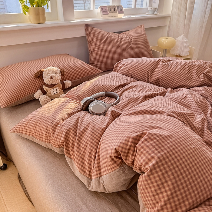 91家纺网 家纺一手货源 找家纺 梦依依 2026新款全棉色织水洗棉拉链款四件套 琥珀红