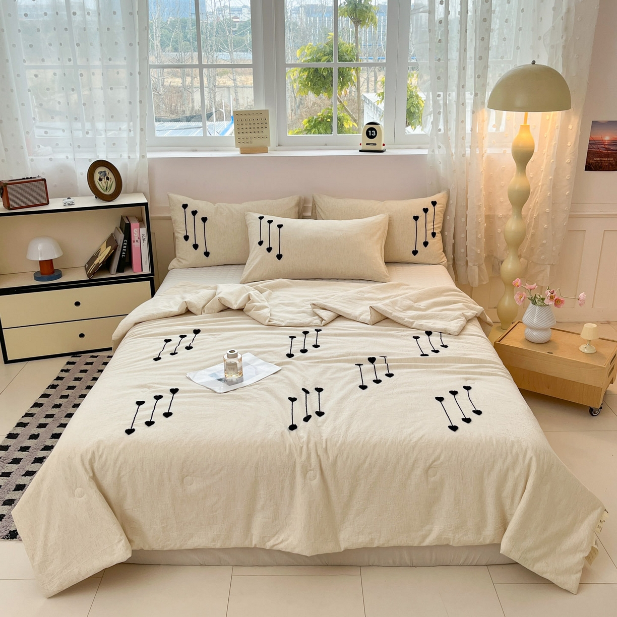 91家纺网 家纺一手货源 找家纺 一加一 2026春夏新款全棉纯棉色织水洗棉麻毛巾绣大豆夏被-心心相依 棉麻音符-奶白