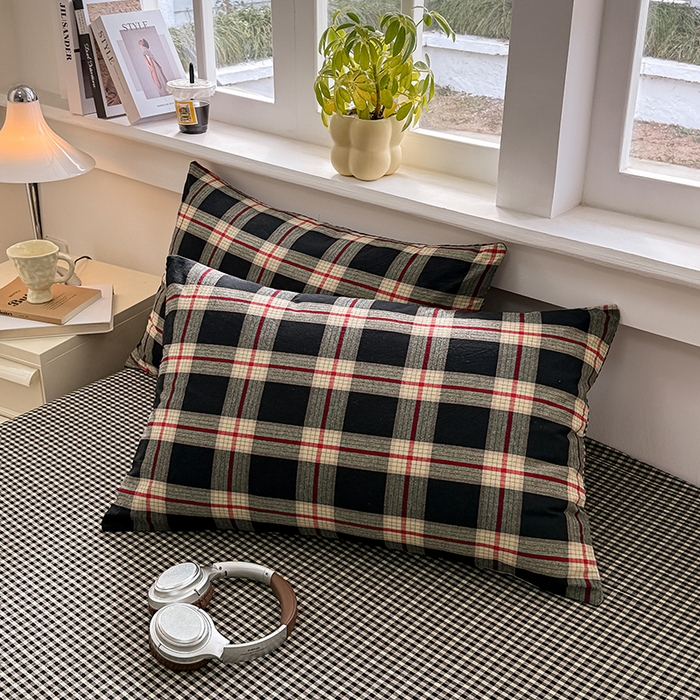 91家纺网 家纺一手货源 找家纺 梦依依 2026新款全棉色织水洗棉拉链款四件套 木槿黑