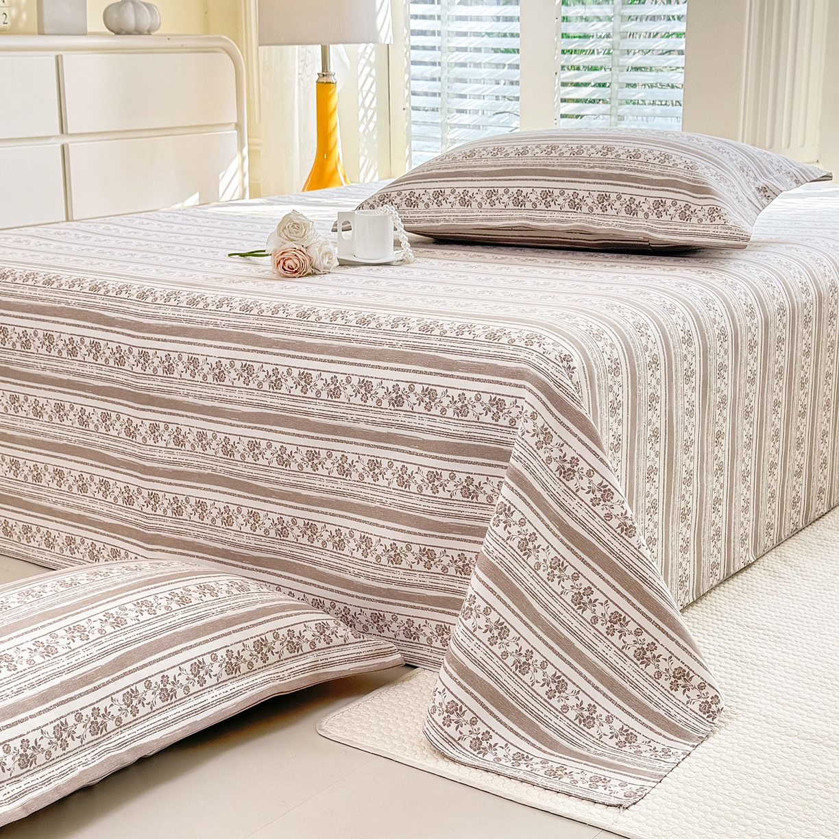 91家纺网 家纺一手货源 找家纺 木易 2026新款原棉老粗布床单凉席三件套 迷梦花语